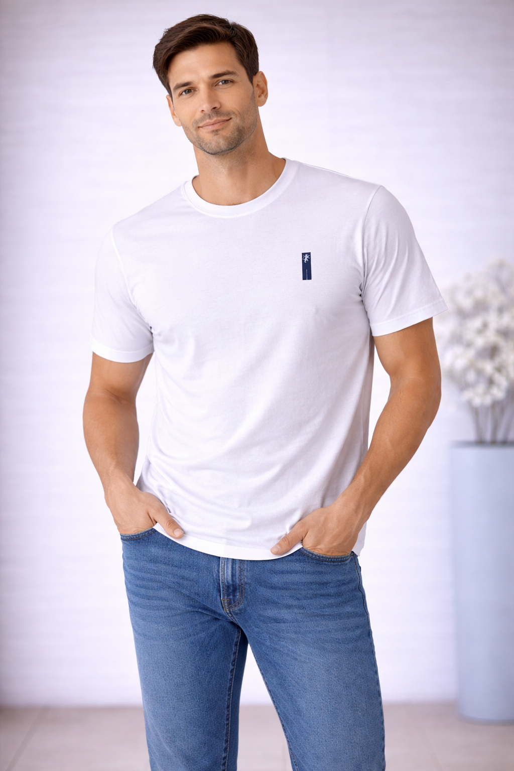 Camiseta Masculina Paco Branca TAM: G