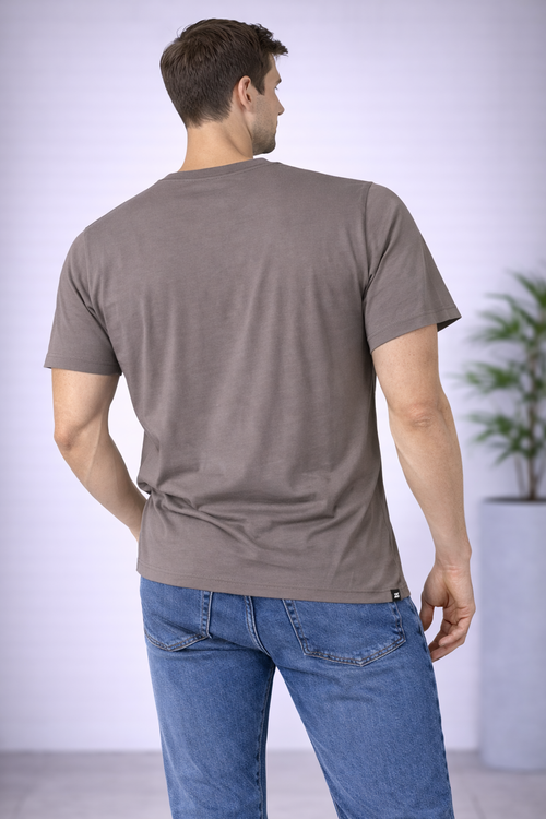 Camiseta Masculina Mormaii Marrom TAM: M