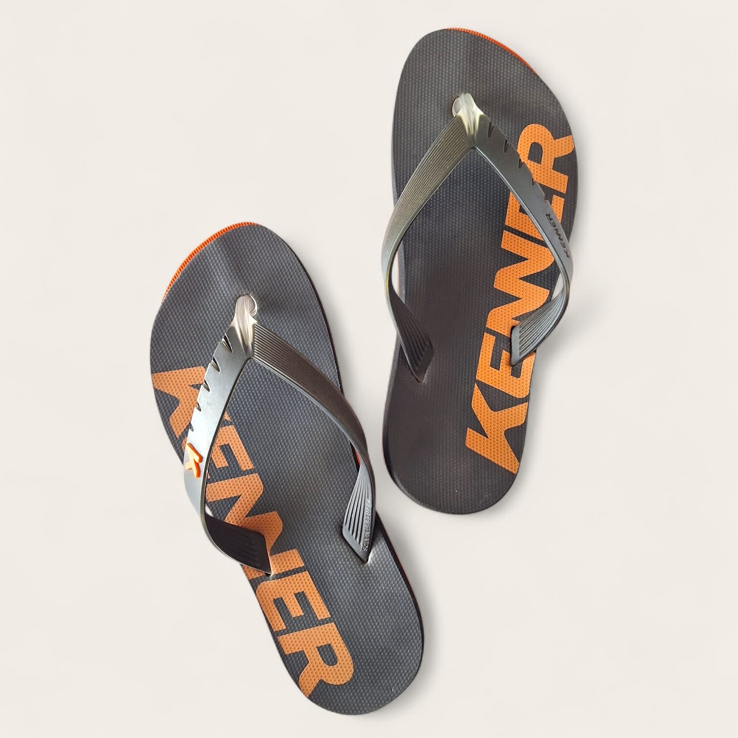 Sandalia masculina kenner - STINGER PRETA/LARANJA
