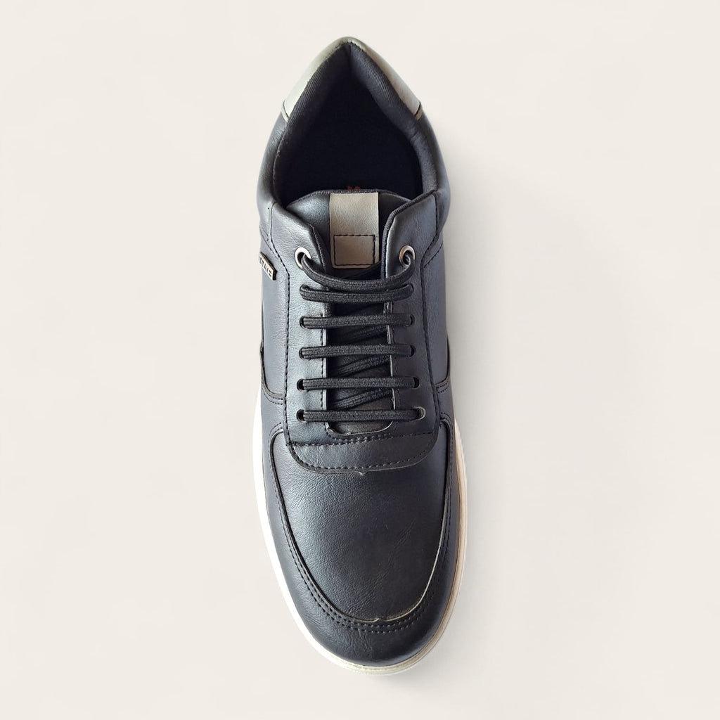 Sapatenis masculino estiloso preto