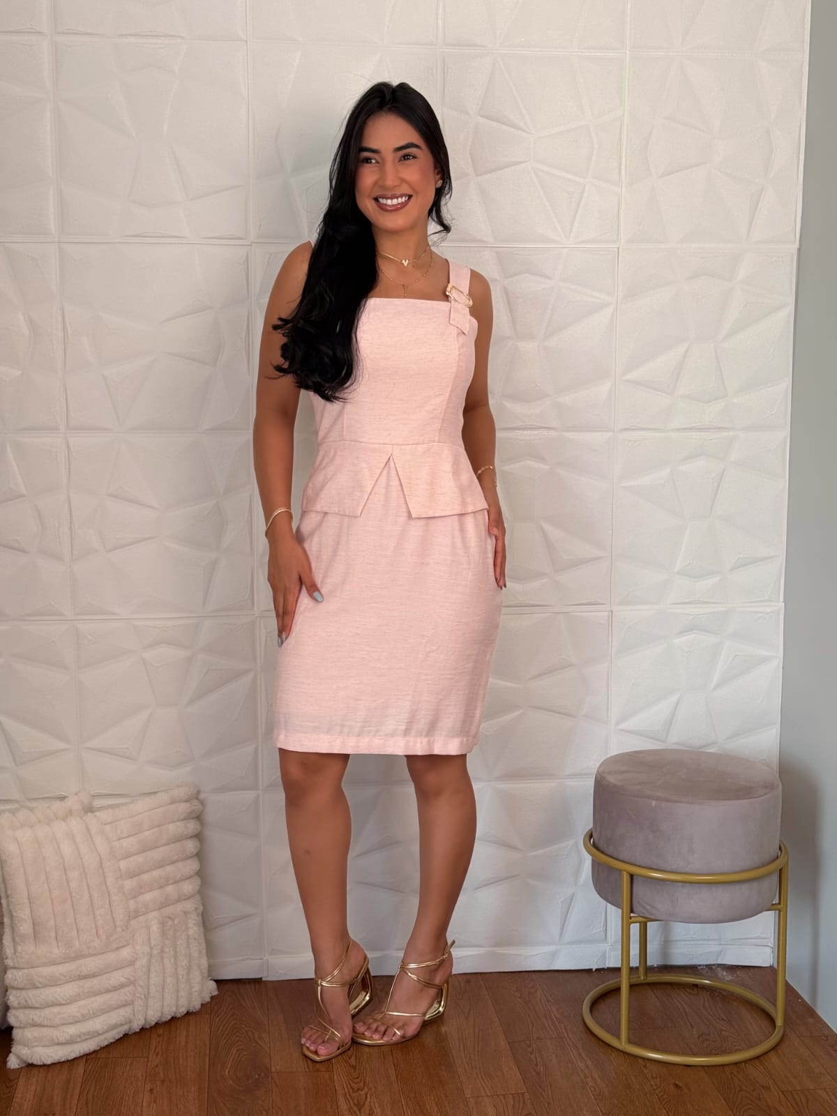 Vestido Midi Rosa com Recorte TAM: P